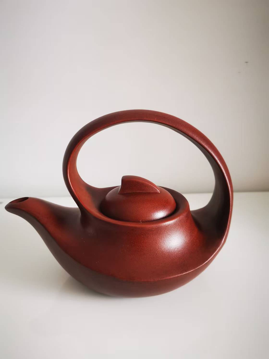 顾景舟《提梁紫砂壶》-嘉城艺术交易平台