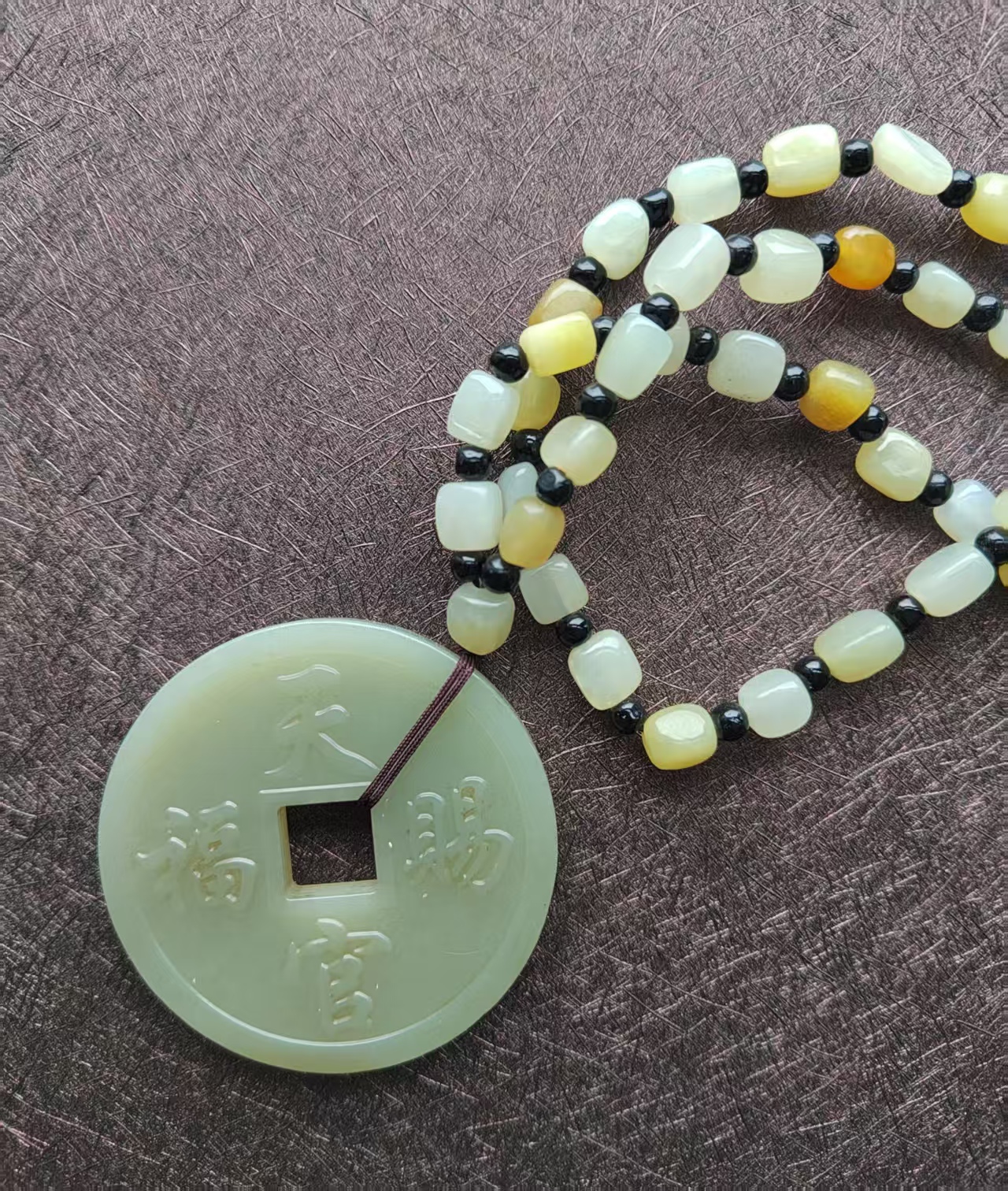 和田玉《双面天官赐福》