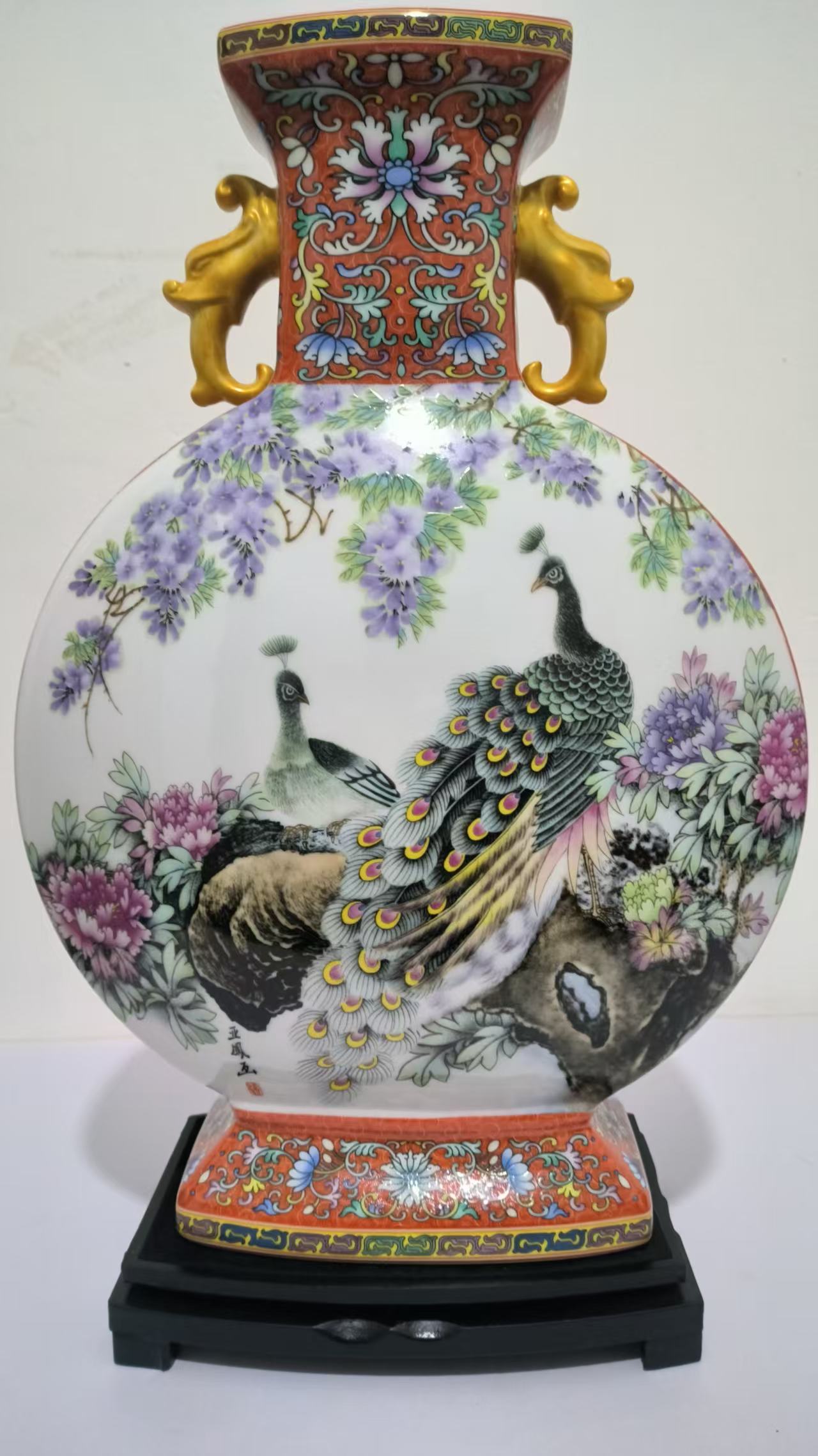 张松茂.徐亚凤《花鸟纹》抱月瓶-嘉城艺术交易平台