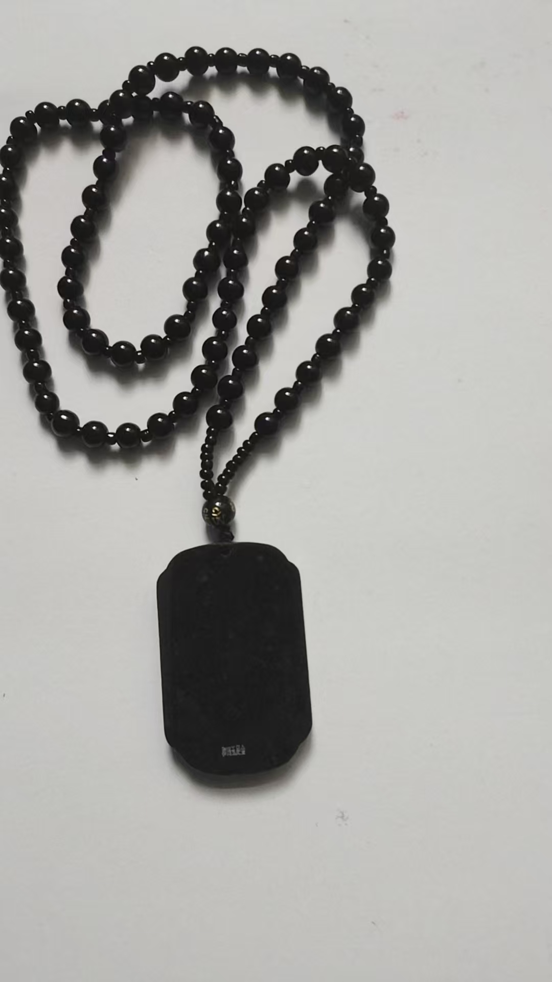 金镶玉《佛牌》