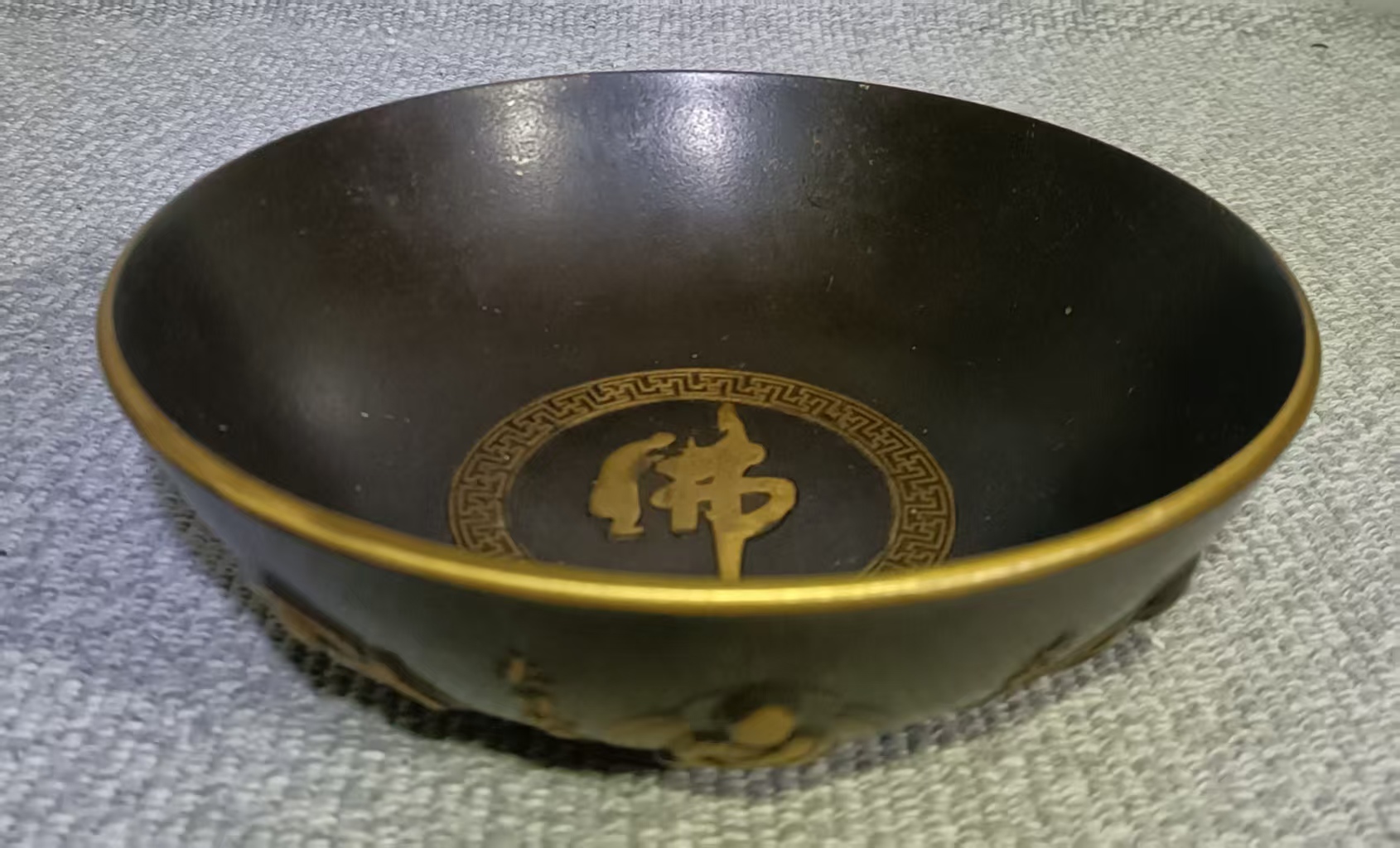 乾隆年制《铜胎十八罗汉纹碗赏盘》-嘉城艺术交易平台