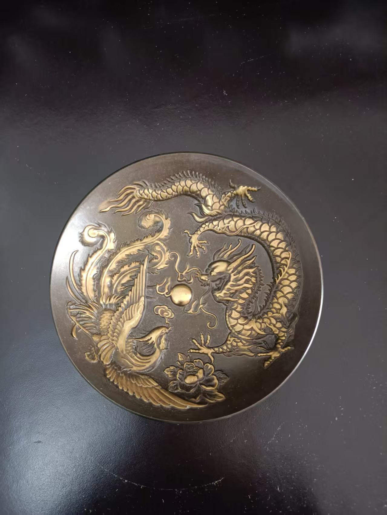 乾隆年制《鎏金龙凤纹盘》-嘉城艺术交易平台