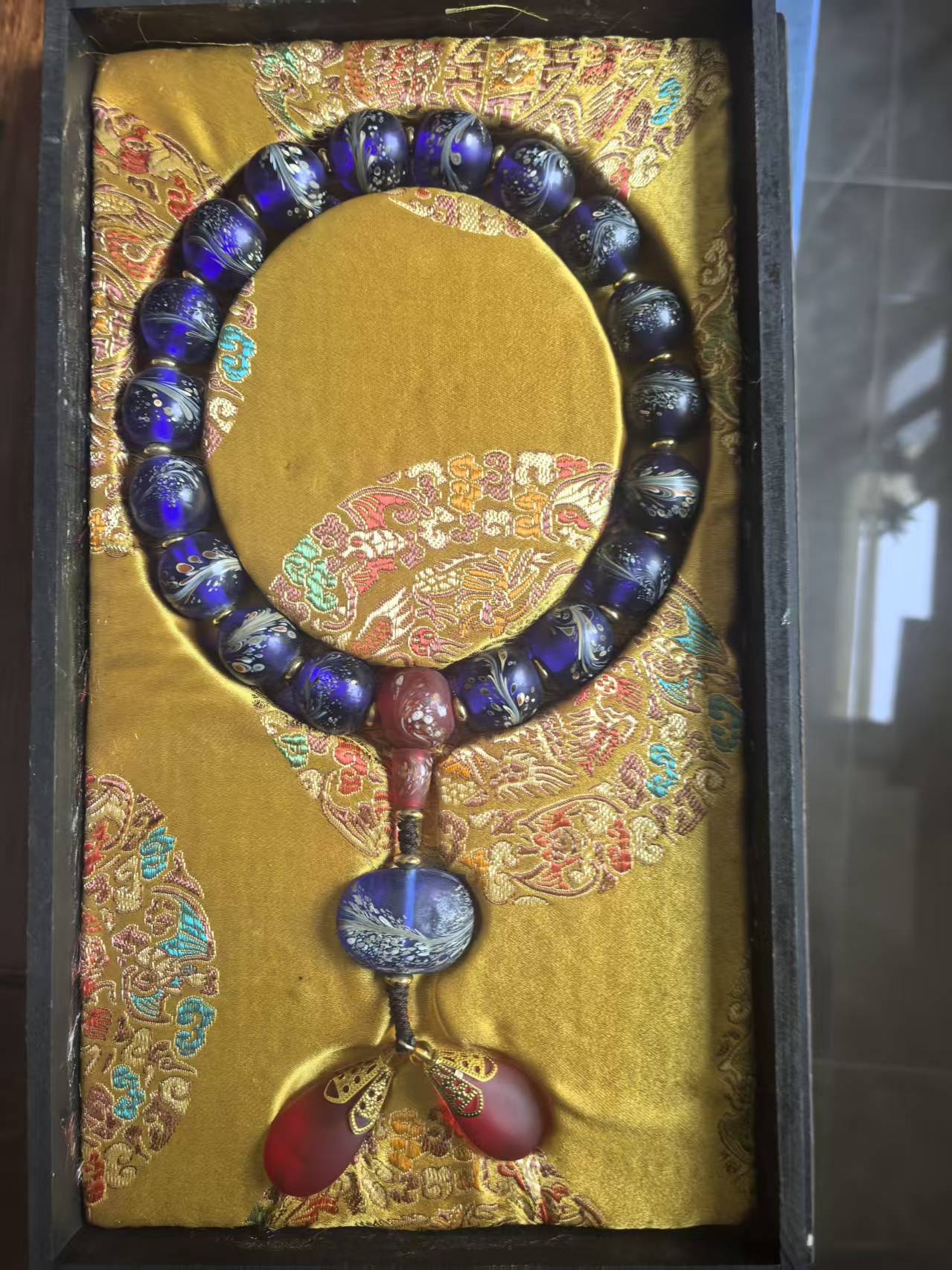 青金石《龙纹手串》手持十八子-嘉城艺术交易平台