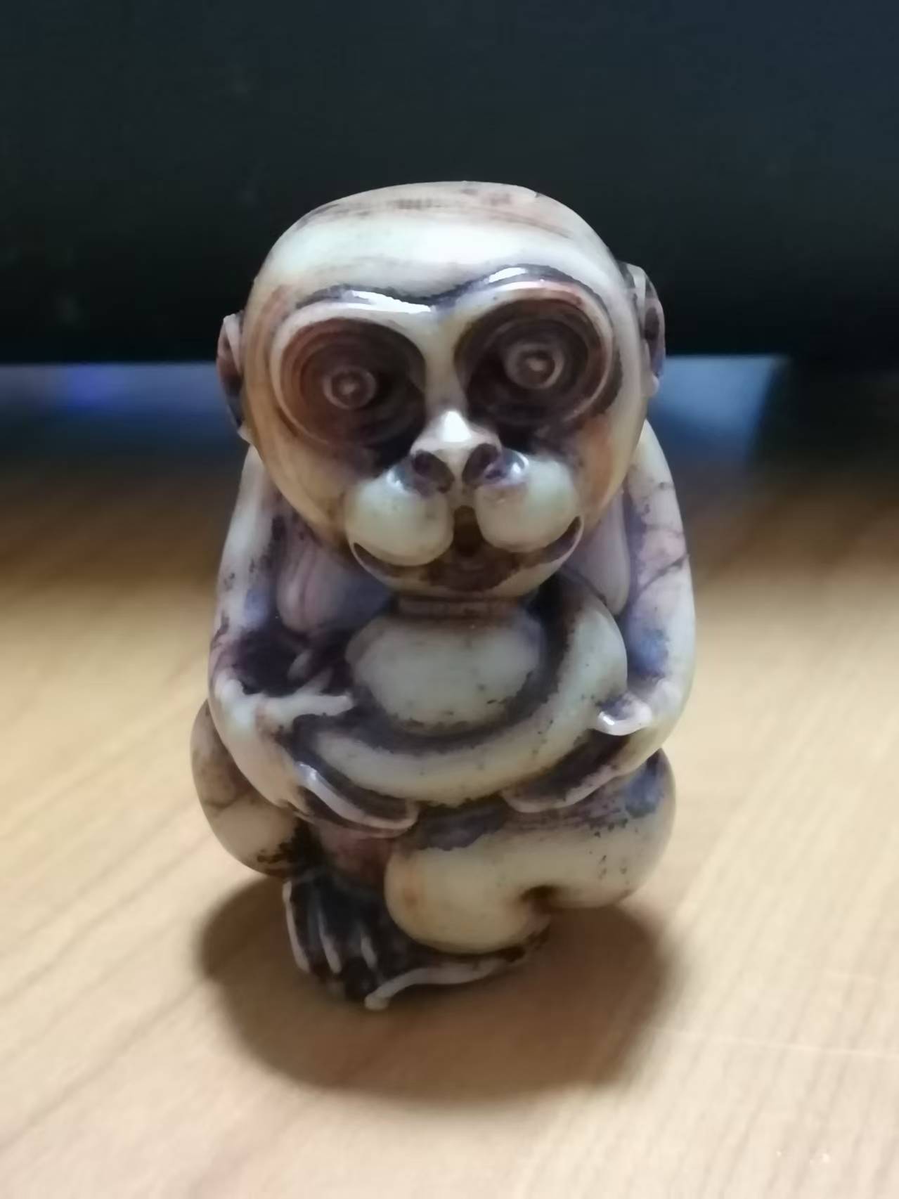 岫玉《玉猴》-嘉城艺术交易平台