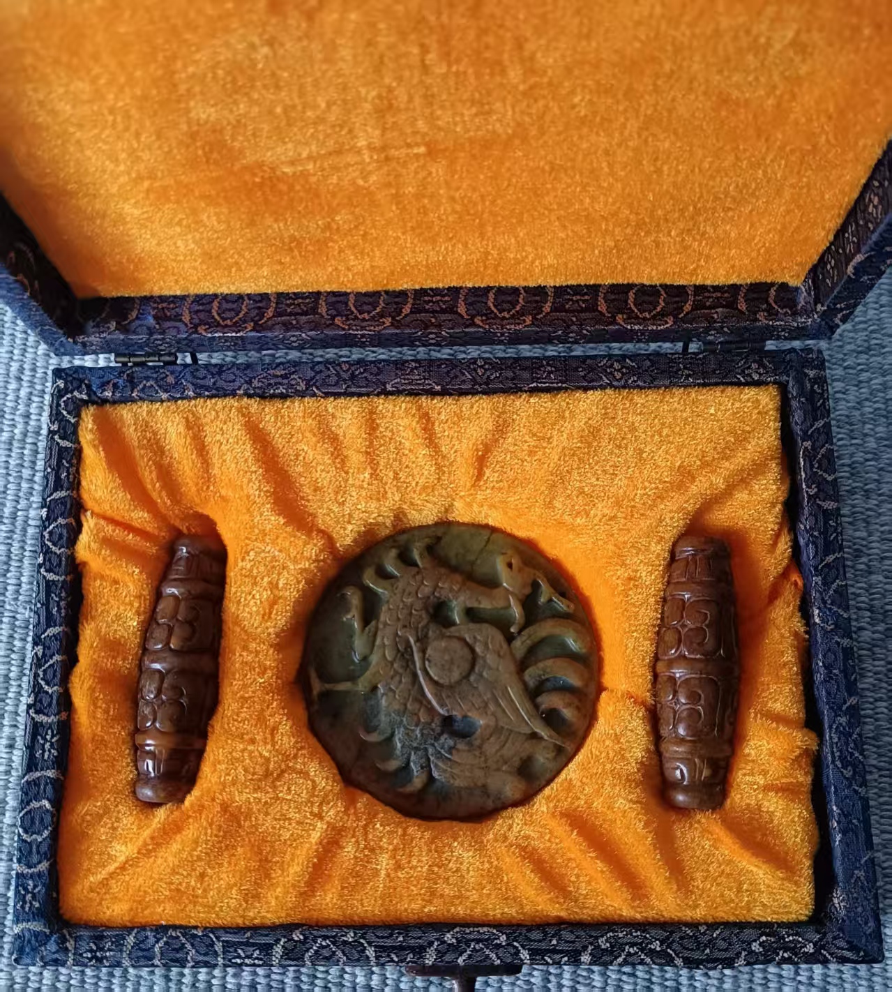 玉璧-嘉城艺术交易平台