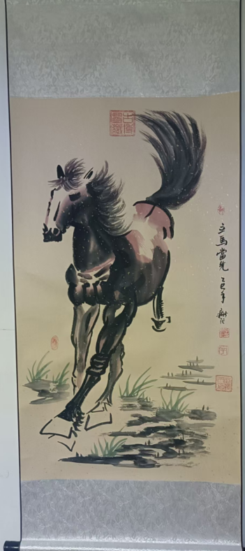 李新社《立马当先》-嘉城艺术交易平台