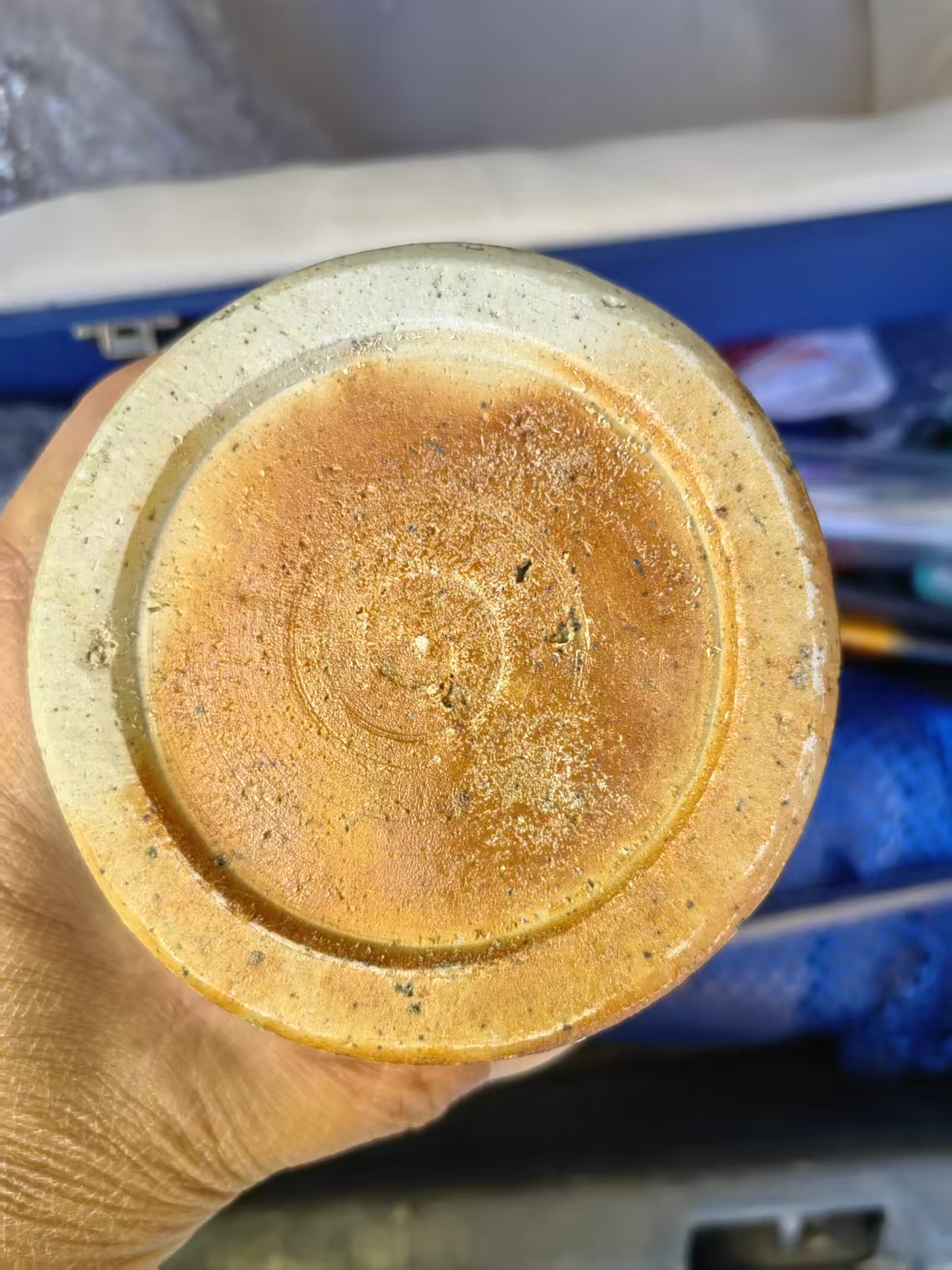 元代《霁蓝釉留白云龙纹梅瓶》