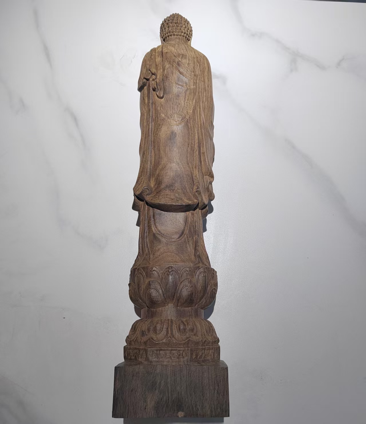 芽庄沉香木《佛像镶嵌乾隆通宝》