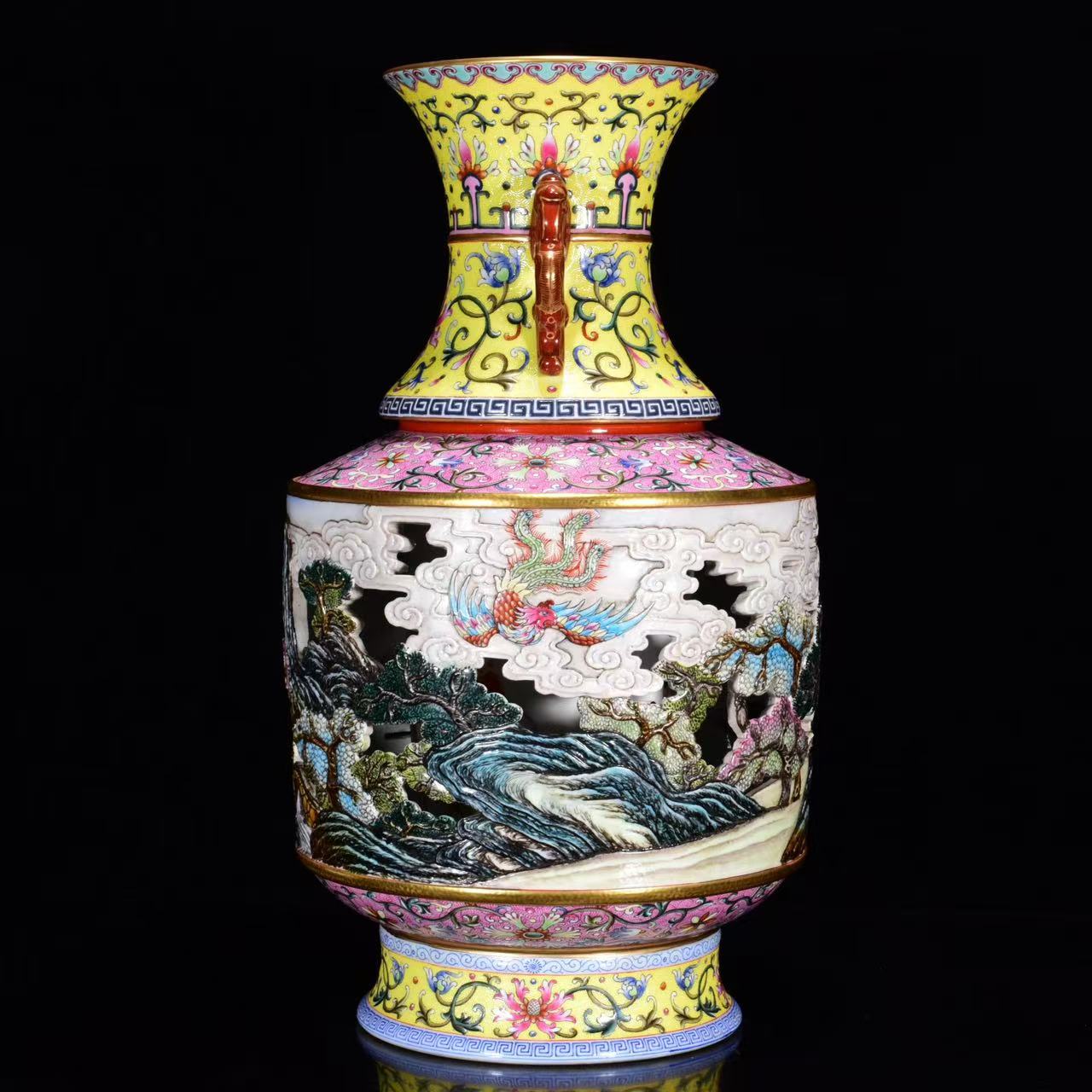 清乾隆年制《珐琅彩描金雕刻凤来仪镂空转心瓶》-嘉城艺术交易平台