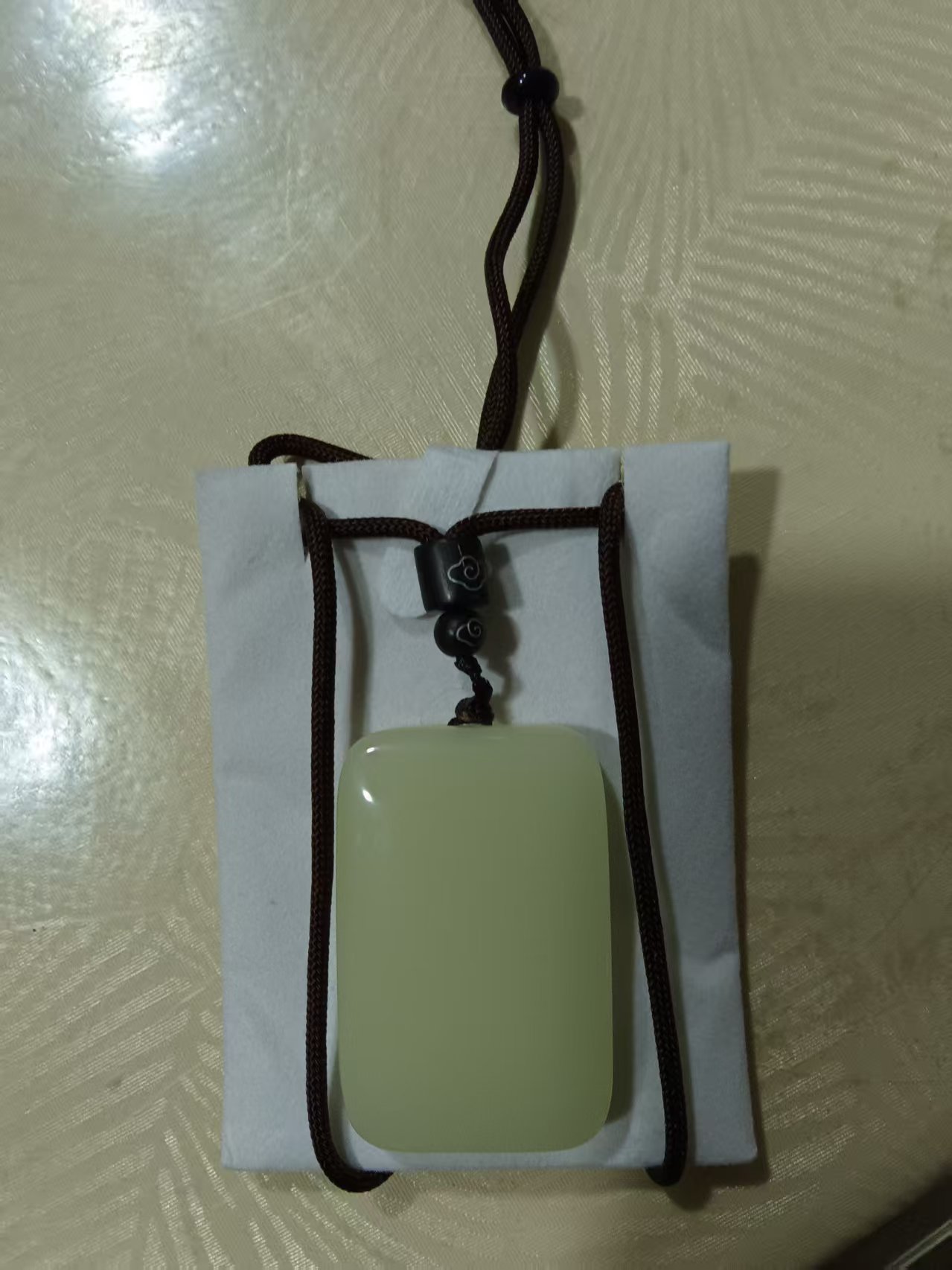 和田玉《无事牌》-嘉城艺术交易平台