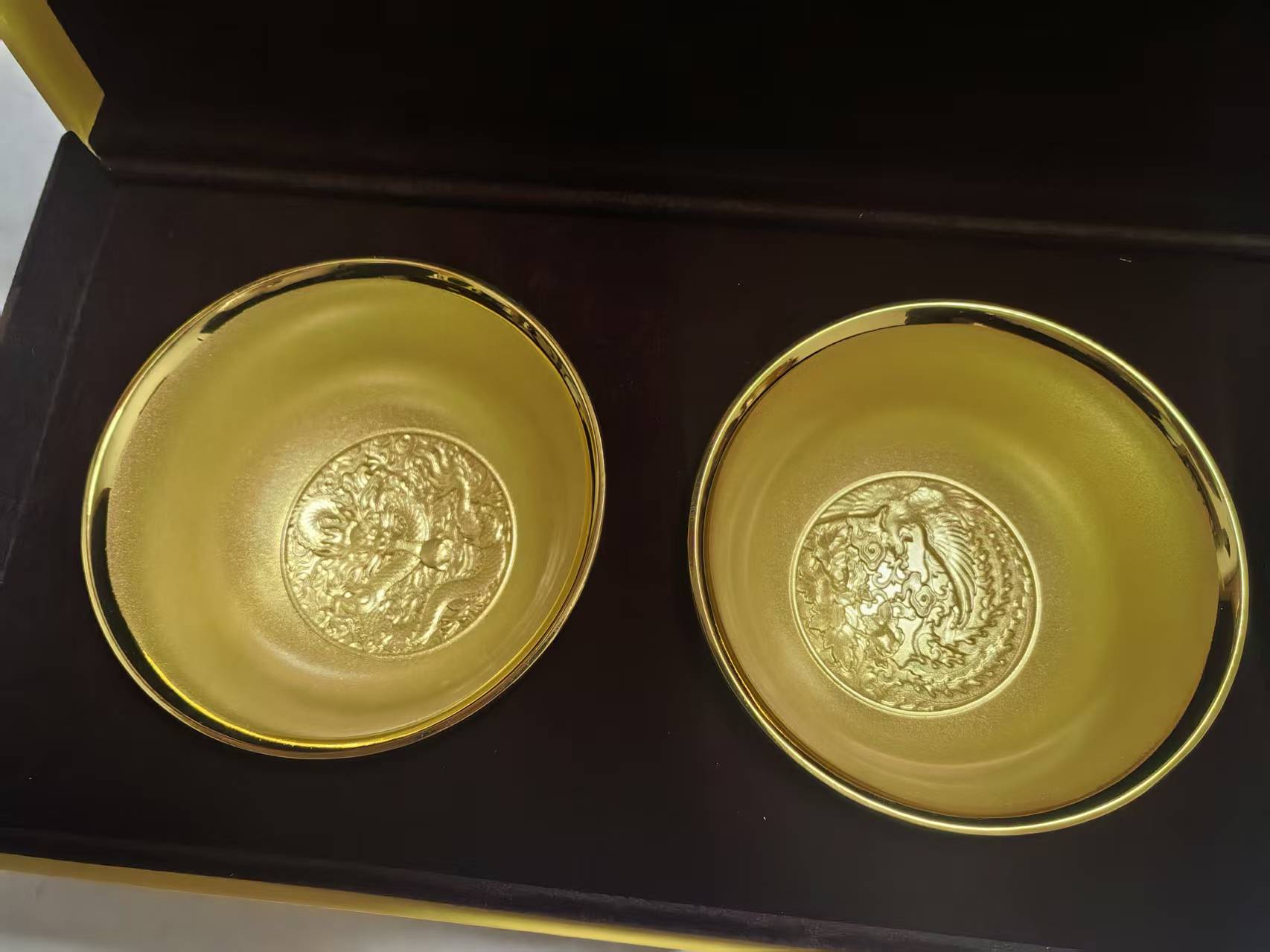龙凤金碗（一对）-嘉城艺术交易平台