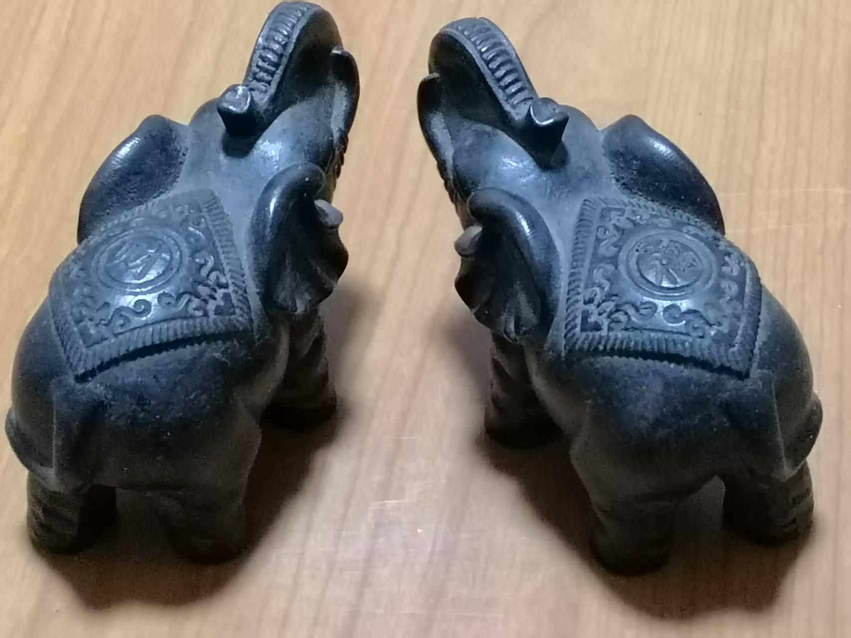 紫檀《吉祥》一对