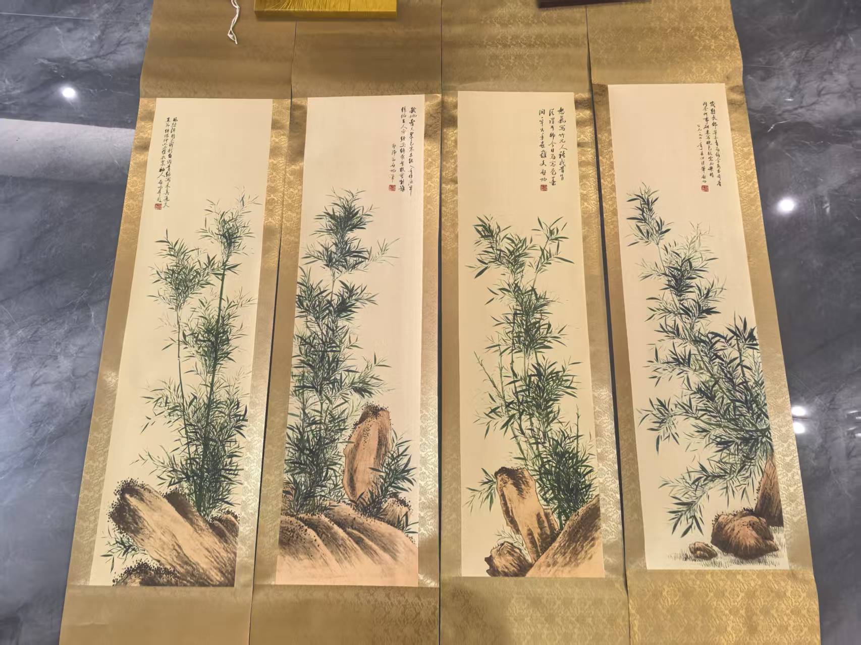 启功《竹子图》四条屏-嘉城艺术交易平台