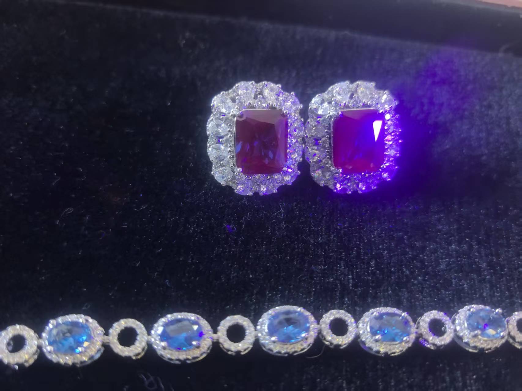 宝石《吊坠，戒指，耳饰，手链》-嘉城艺术交易平台