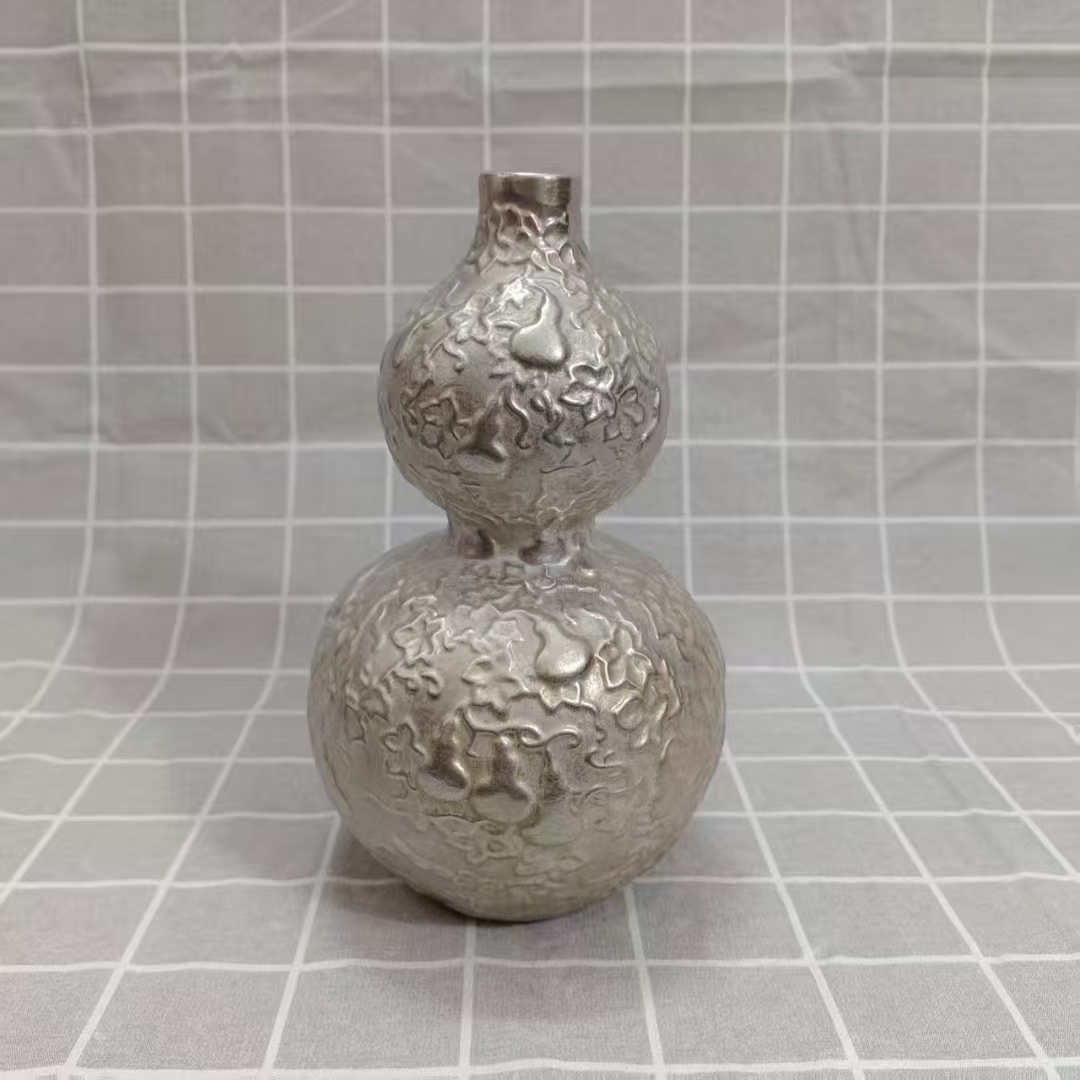 乾隆年制《银釉肌理纹葫芦瓶》-嘉城艺术交易平台