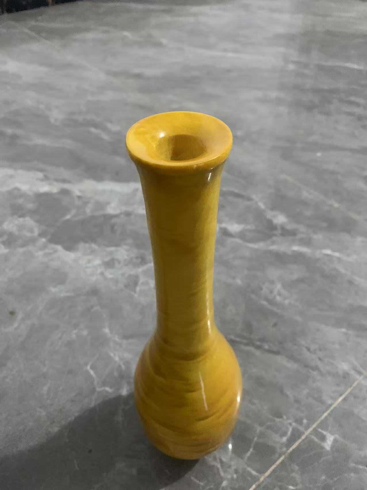 金丝楠《玉净瓶》-嘉城艺术交易平台