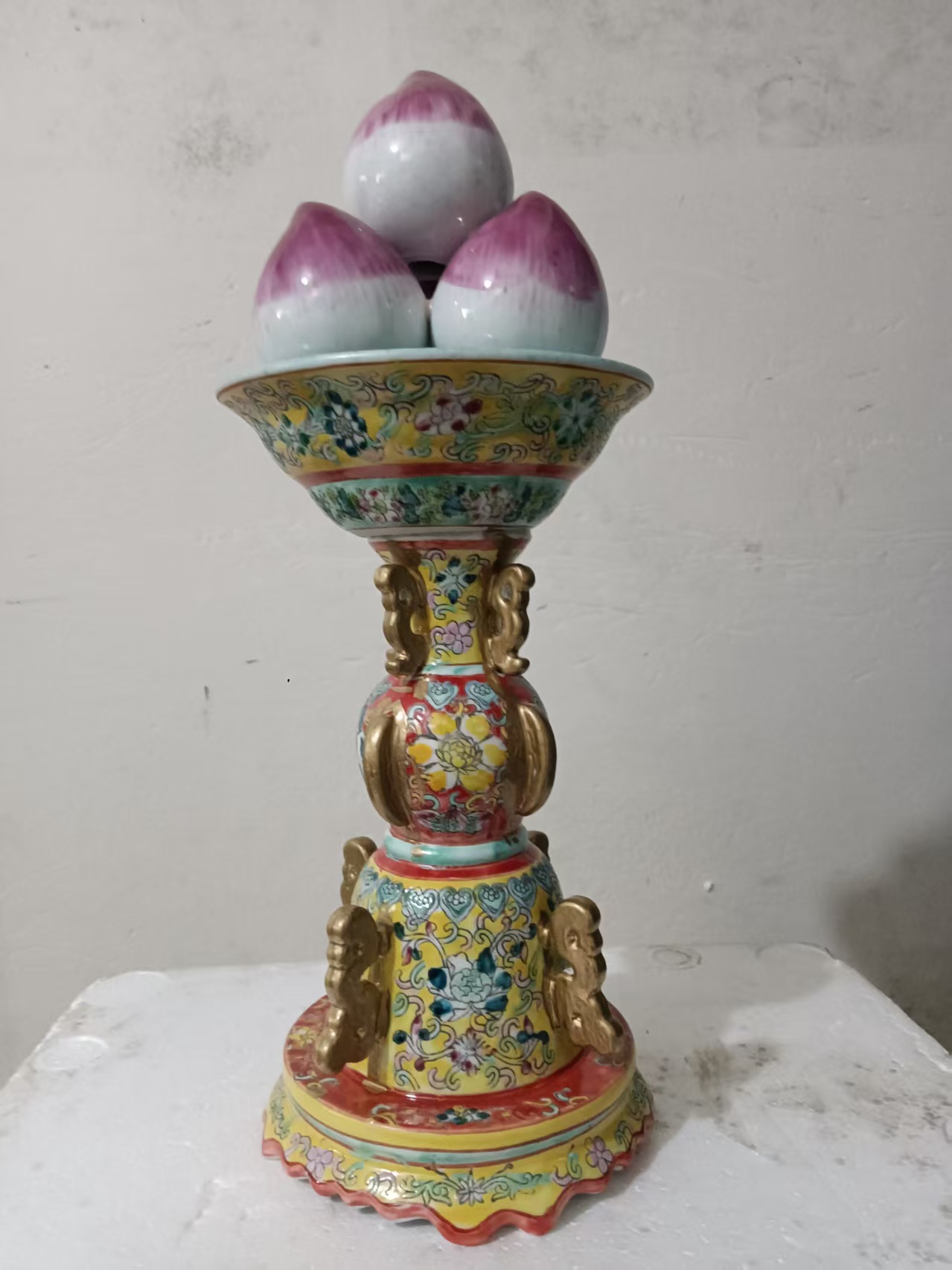 乾隆年制《五彩寿仕台》-嘉城艺术交易平台