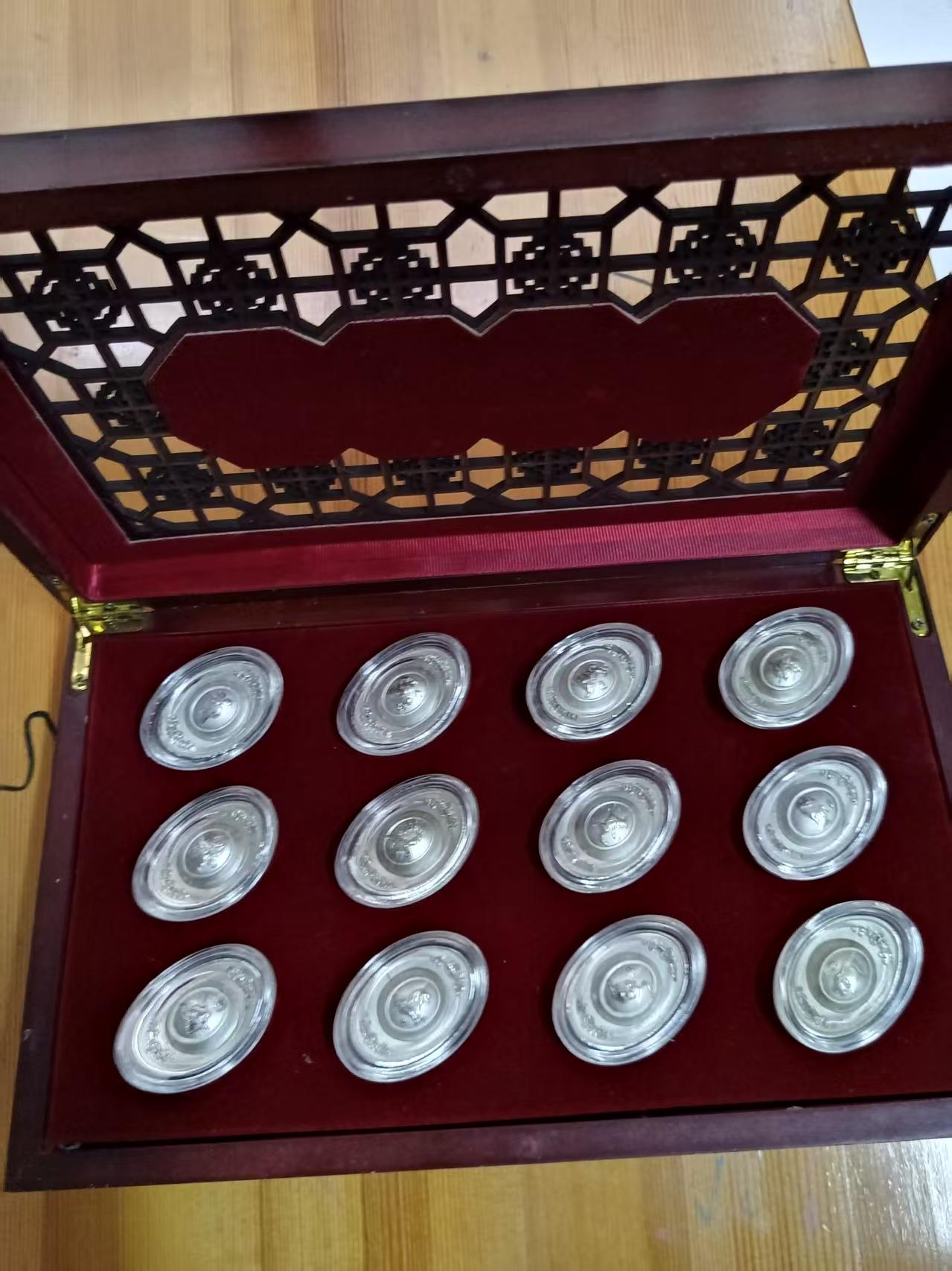 十二生肖兽首浮雕银元宝-嘉城艺术交易平台