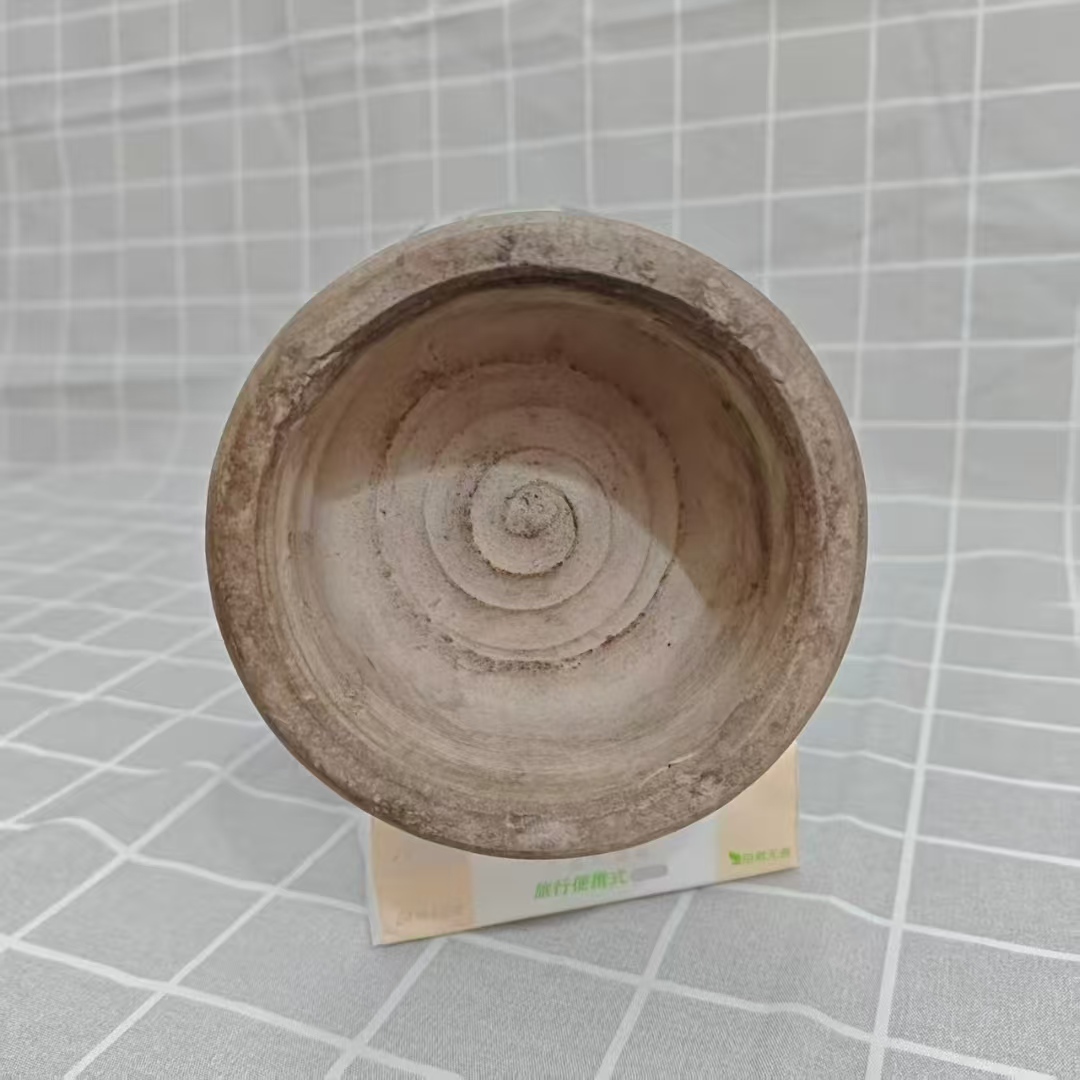 宣德年制《青花五彩荷塘清趣纹螭耳花口瓶》