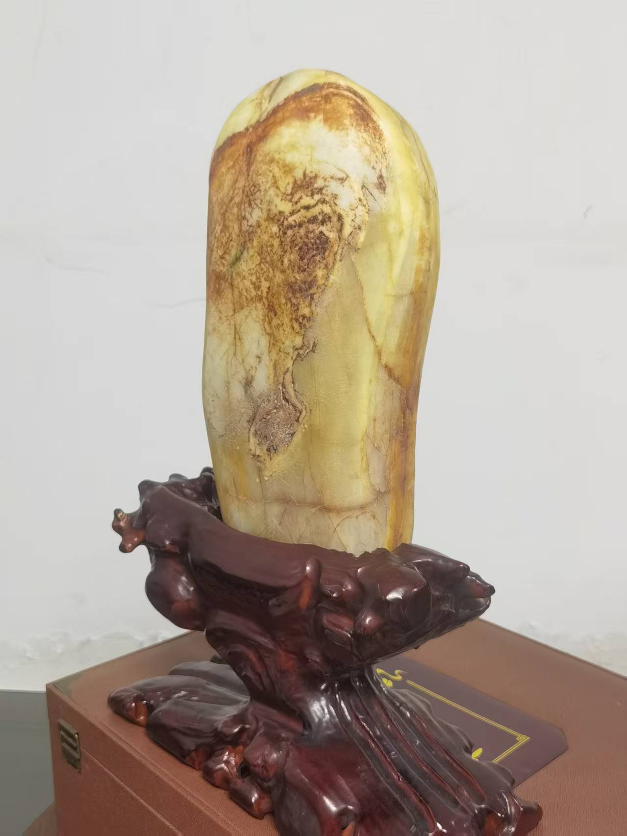 和田玉（羊脂玉）《观自在》