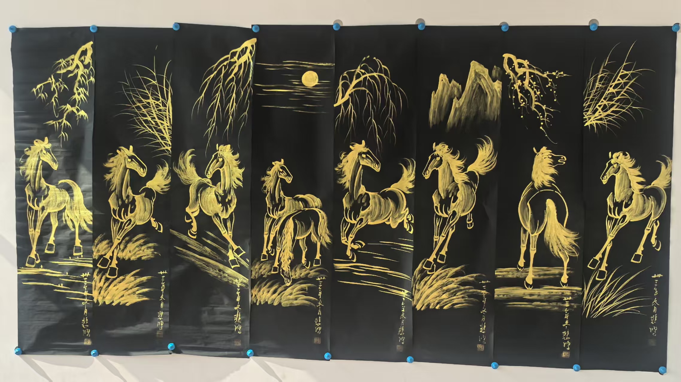 徐悲鸿《八骏图》八条屏-嘉城艺术交易平台