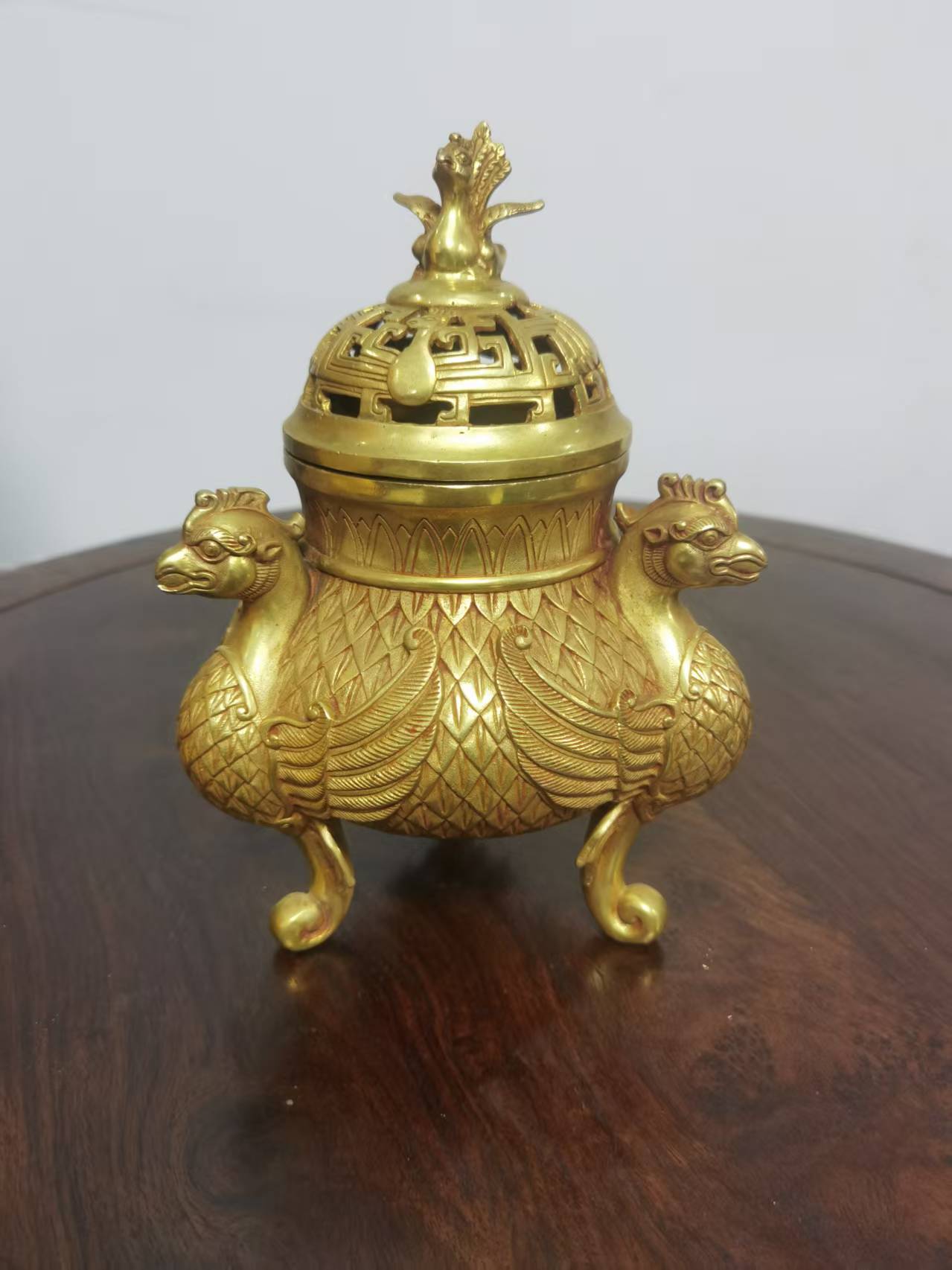 乾隆年制《鎏金三足凤熏香炉》-嘉城艺术交易平台