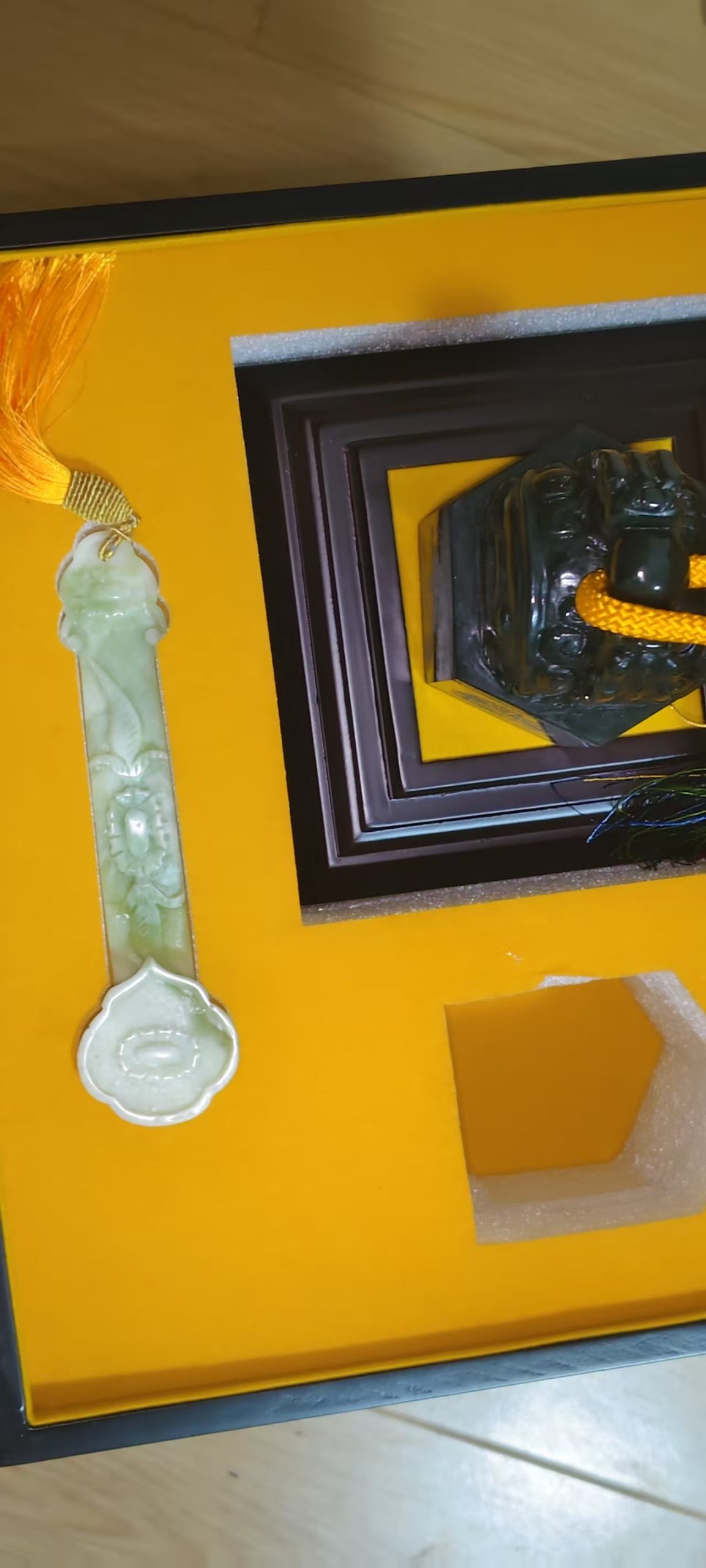 和田玉《印章摆件》