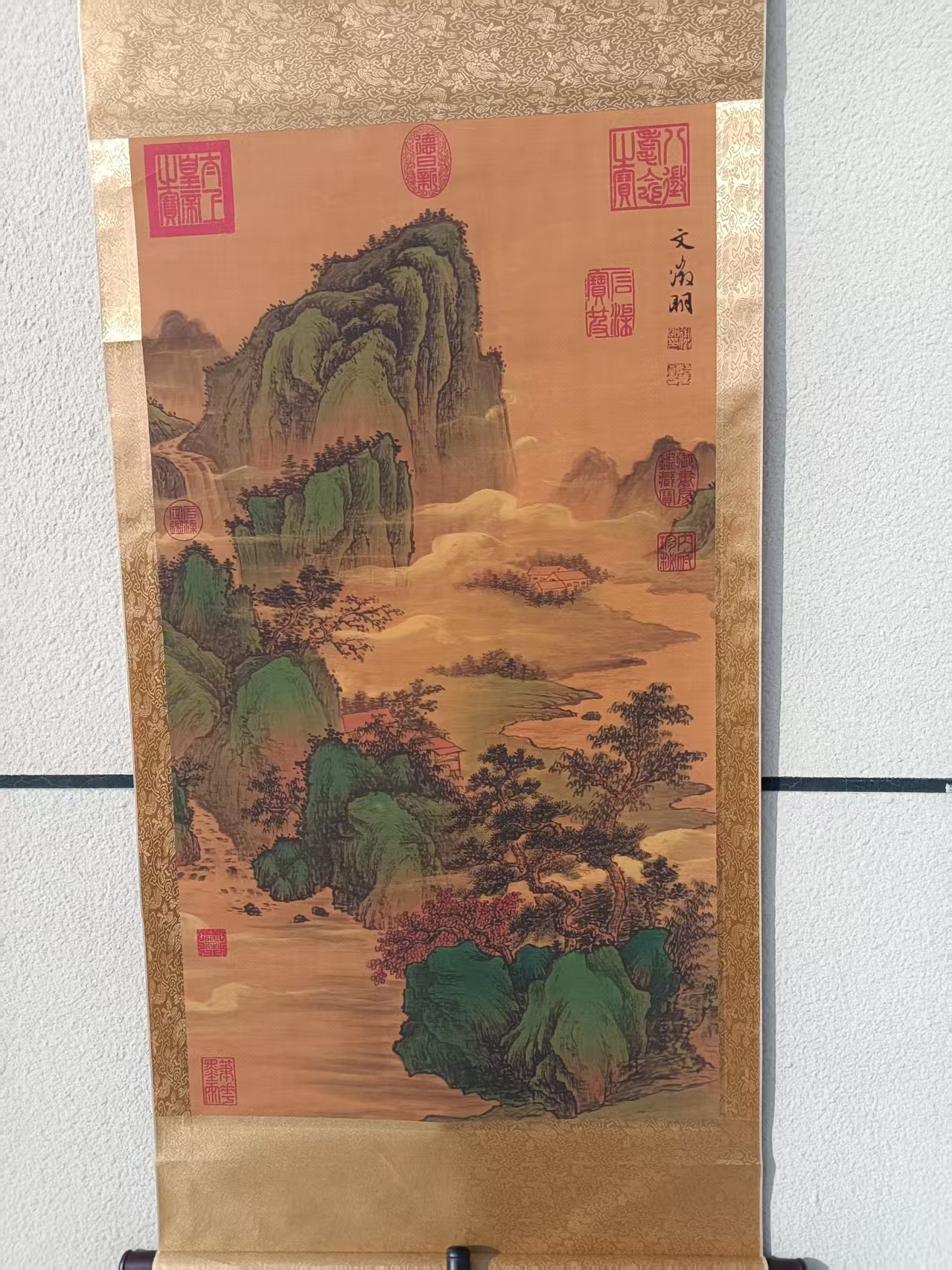 文徵明《蜀境云深》-嘉城艺术交易平台