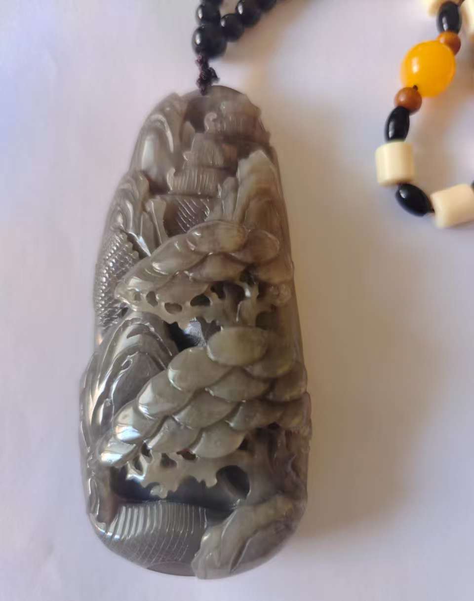 和田玉《镂空山水手把件》-嘉城艺术交易平台