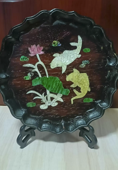 檀香紫檀（小叶紫檀）大茶盘海棠镶嵌《年年有余》-嘉城艺术交易平台