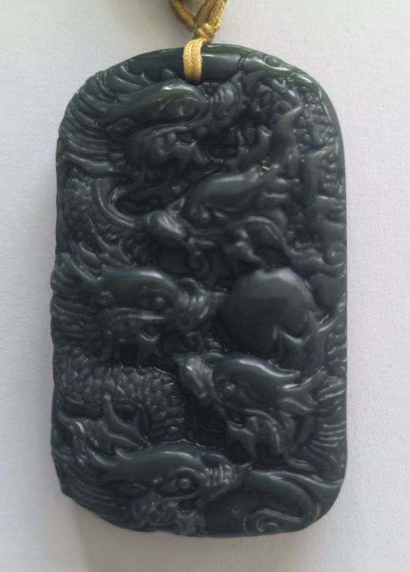 和田玉《龙牌》-嘉城艺术交易平台