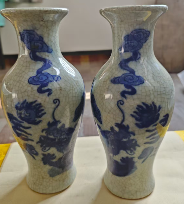 官窑《青花龙纹观音瓶》-嘉城艺术交易平台