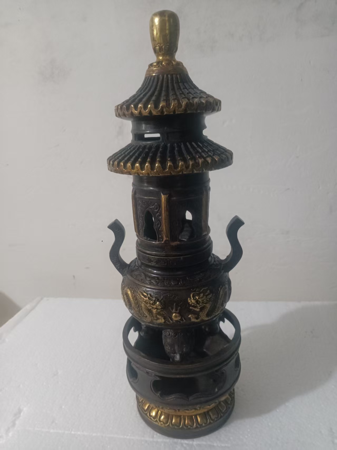 乾隆年制《风魔铜香炉》-嘉城艺术交易平台