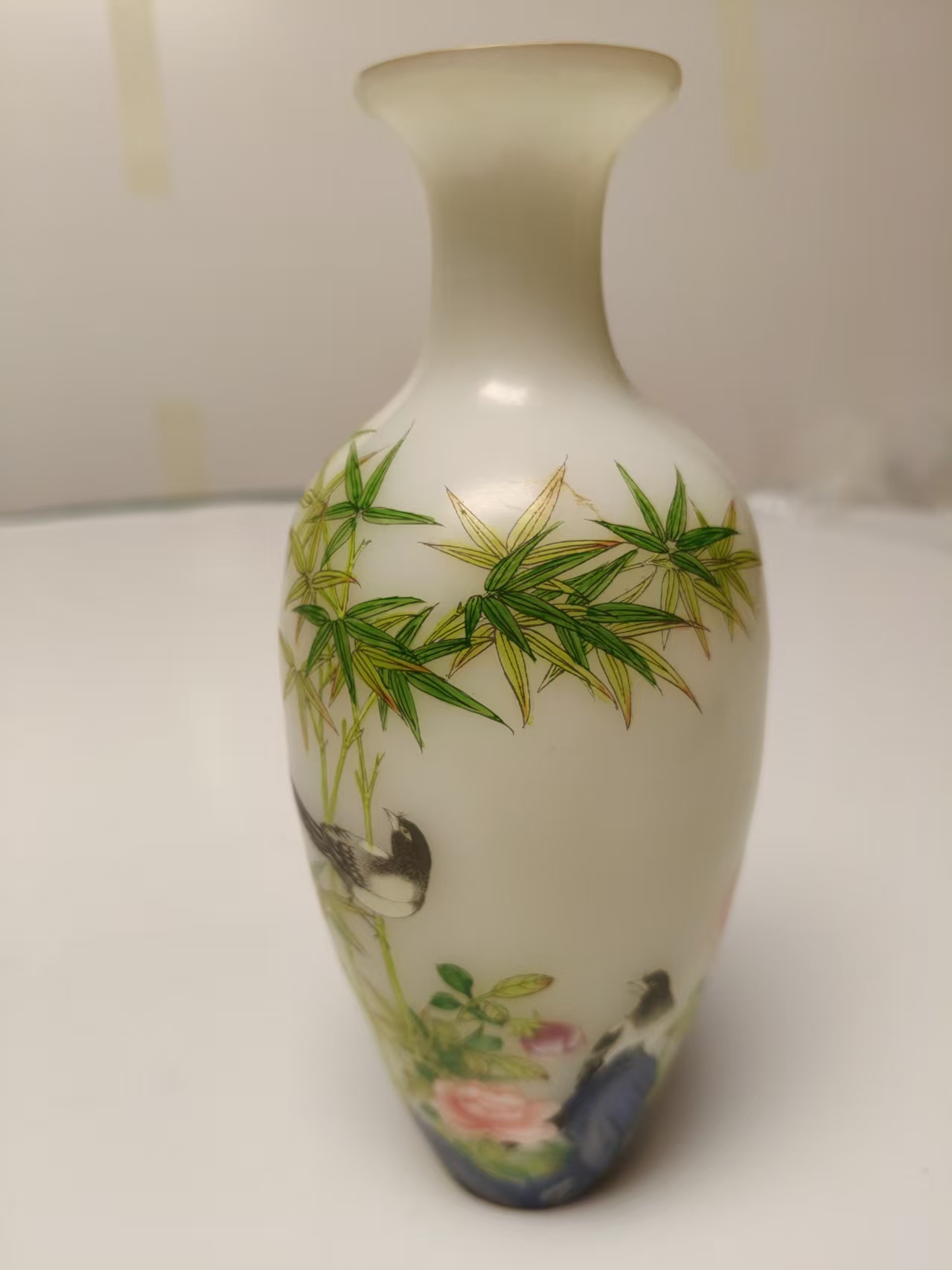 雍正御制《琉璃画珐琅花鸟纹赏瓶》-嘉城艺术交易平台