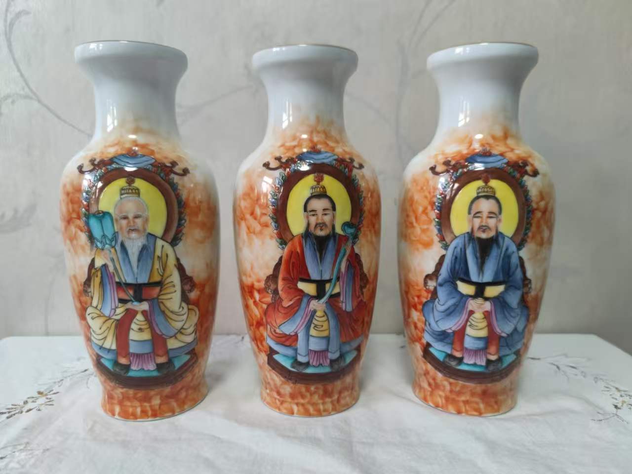 乾隆年制《三清尊像瓶》-嘉城艺术交易平台