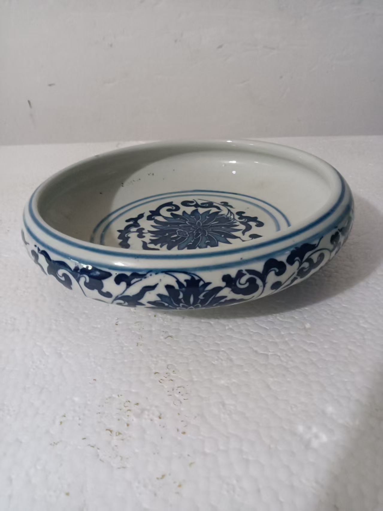 乾隆年制《青花缠枝莲纹笔洗》-嘉城艺术交易平台