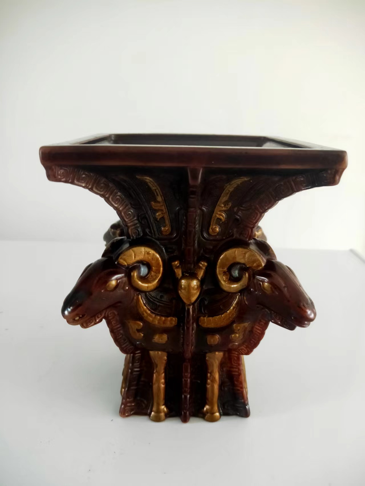 四羊方尊-嘉城艺术交易平台