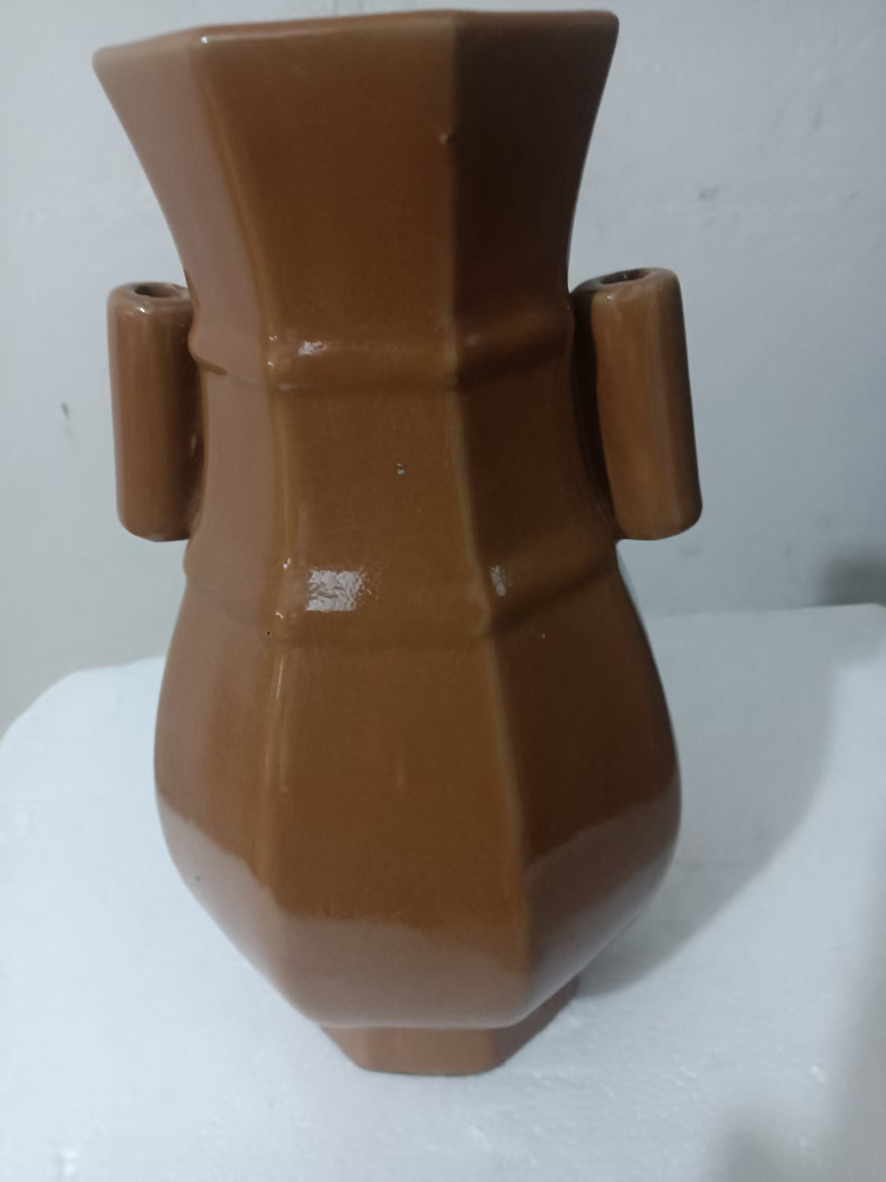 宋徽宗御制《棕色贯耳尊》-嘉城艺术交易平台