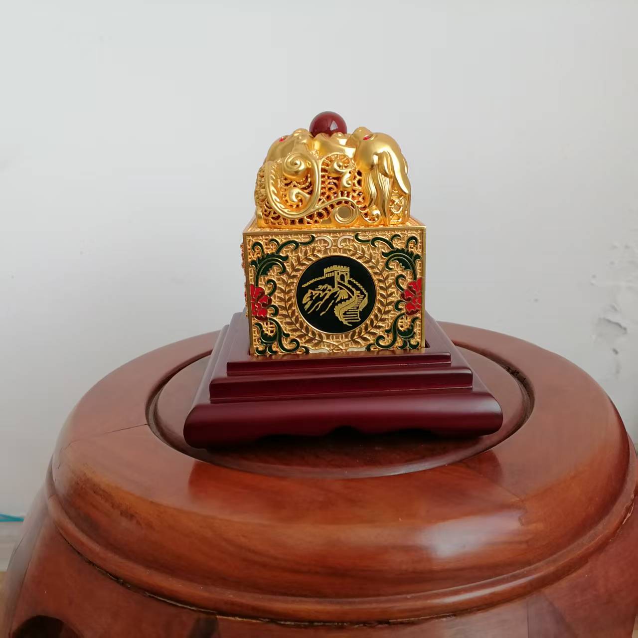 吴元全、程淑美《和平盛世徽宝》（青玉版）-嘉城艺术交易平台