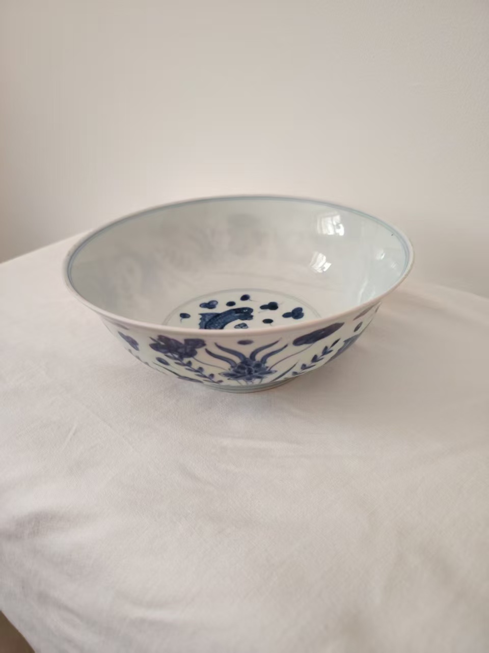 成化年制御赐《青花鱼藻纹碗》-嘉城艺术交易平台