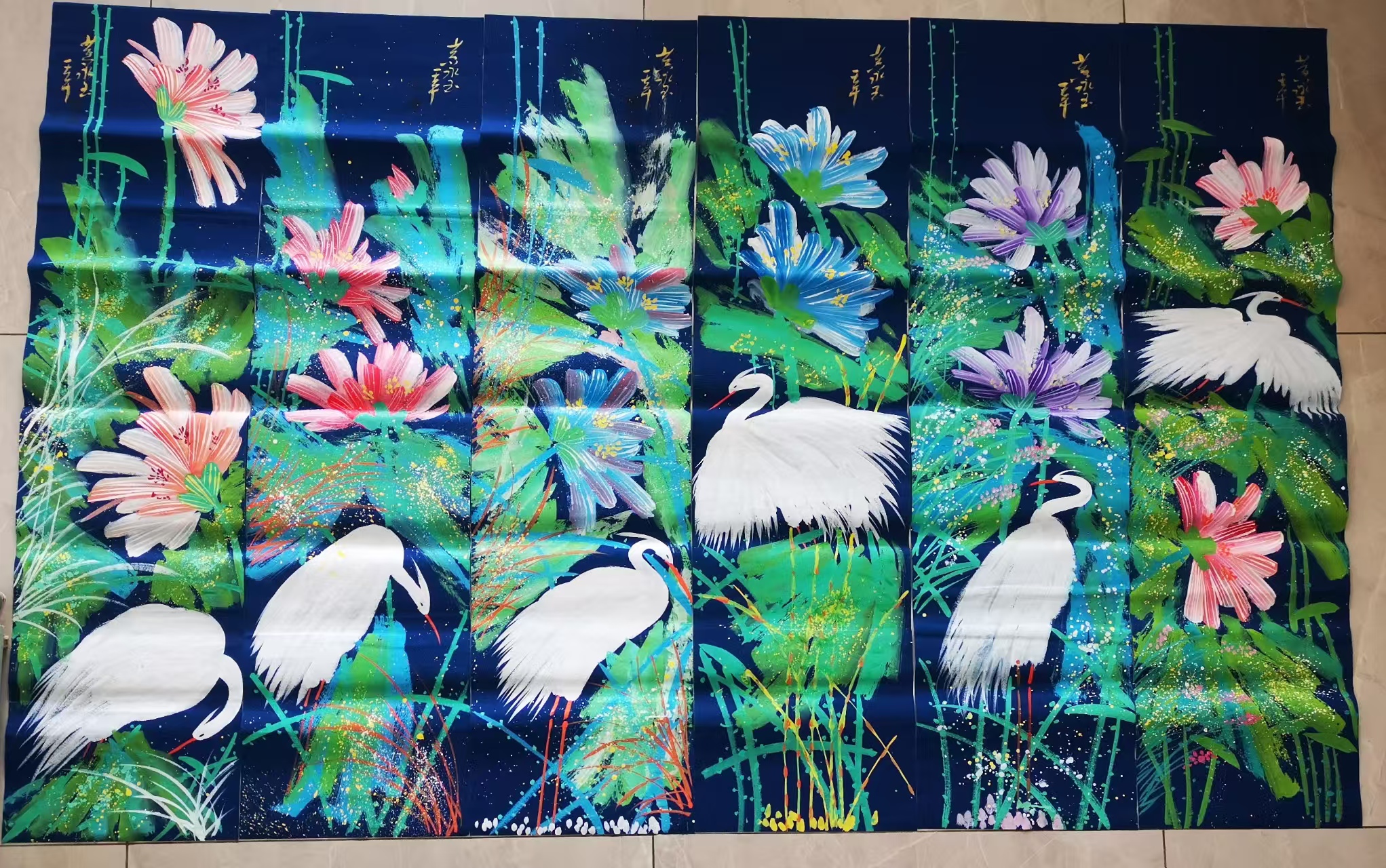 黄永玉《荷香图》十二条屏