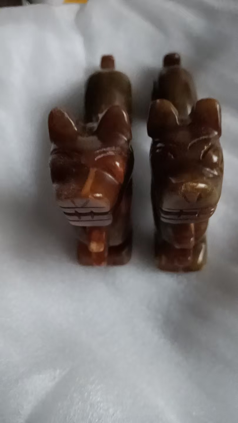 玉石《狗》一对-嘉城艺术交易平台