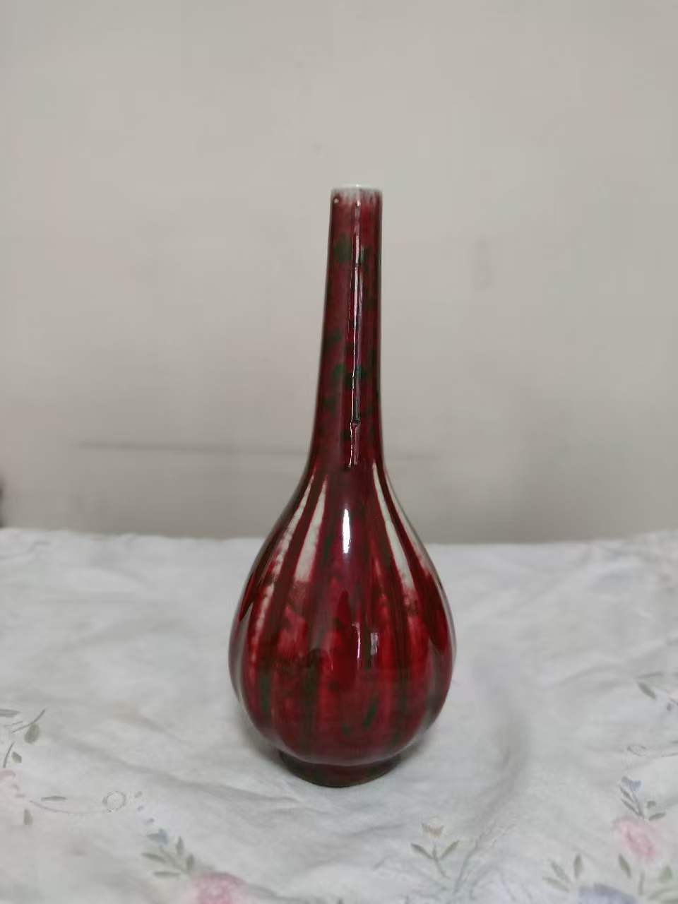 康熙年制《郎红窑变釉长颈胆瓶》-嘉城艺术交易平台