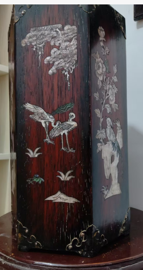花梨木《嵌螺钿六角帽筒》-嘉城艺术交易平台