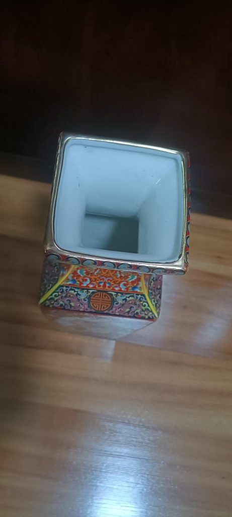 图片[2]-雍正御制《金丝珐琅（四面开窗）》-嘉城艺术交易平台