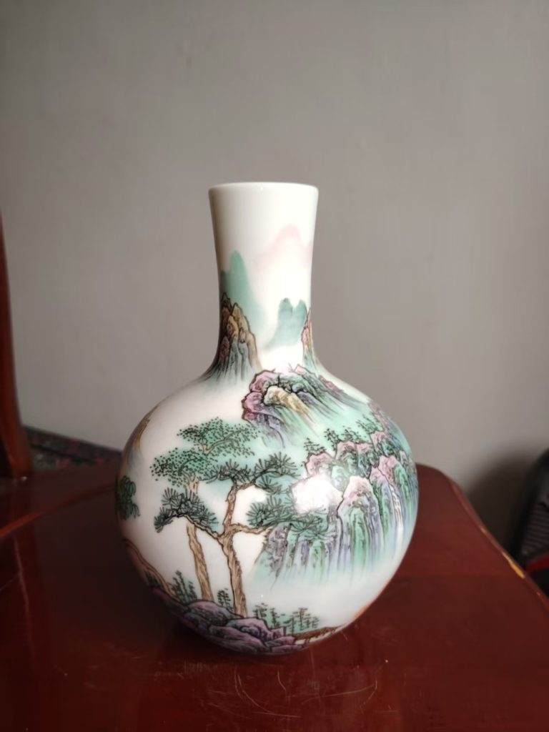图片[2]-粉彩山水天球瓶-嘉城艺术交易平台