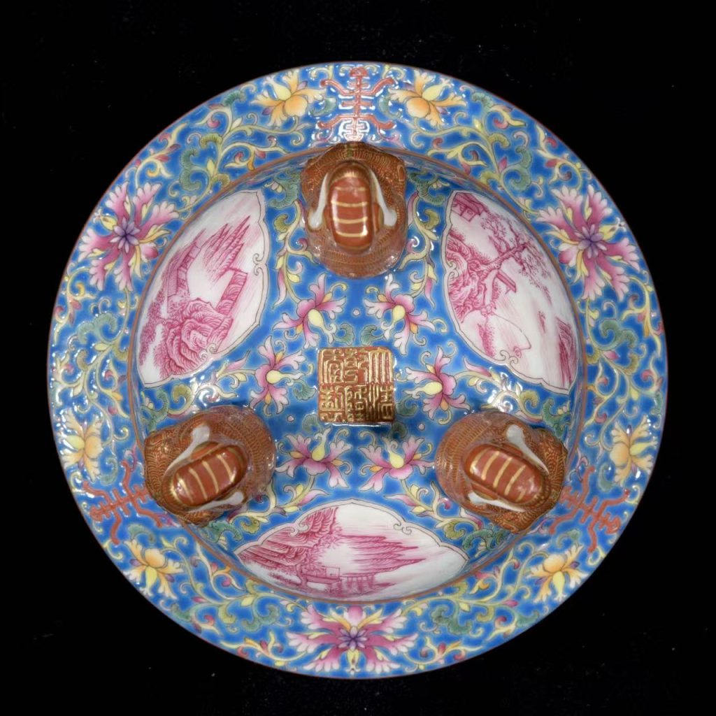 图片[2]-乾隆年制《粉彩鎏金镂空开窗花卉纹熏炉》-嘉城艺术交易平台