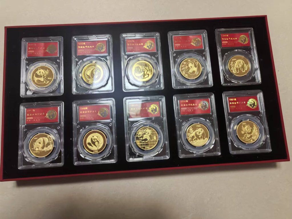 图片[1]-熊猫金币纪念章-嘉城艺术交易平台