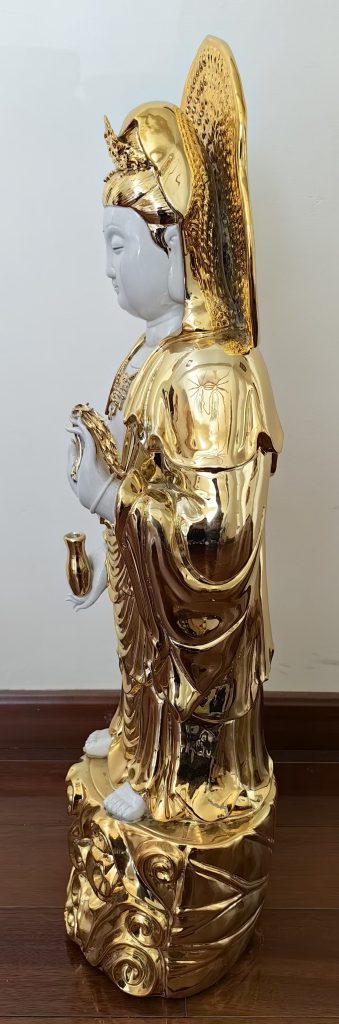 图片[2]-清代《瓷胎鎏金观音立像》-嘉城艺术交易平台
