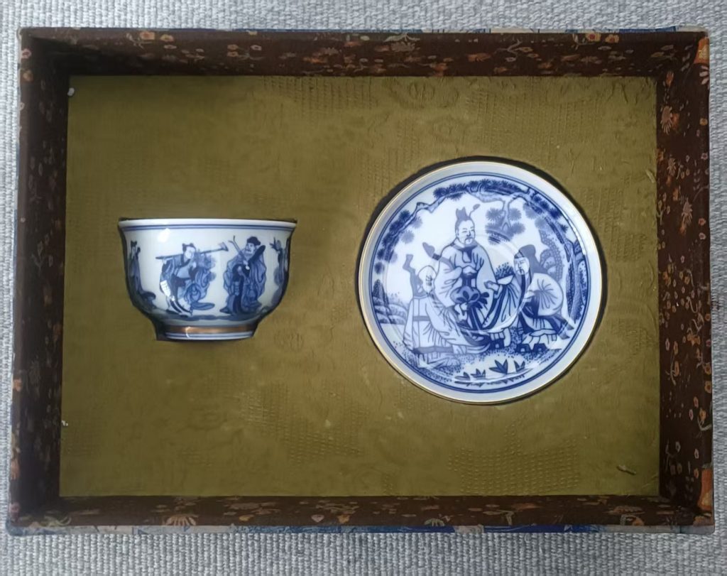 图片[1]-雍正年制《青花杯碟》-嘉城艺术交易平台